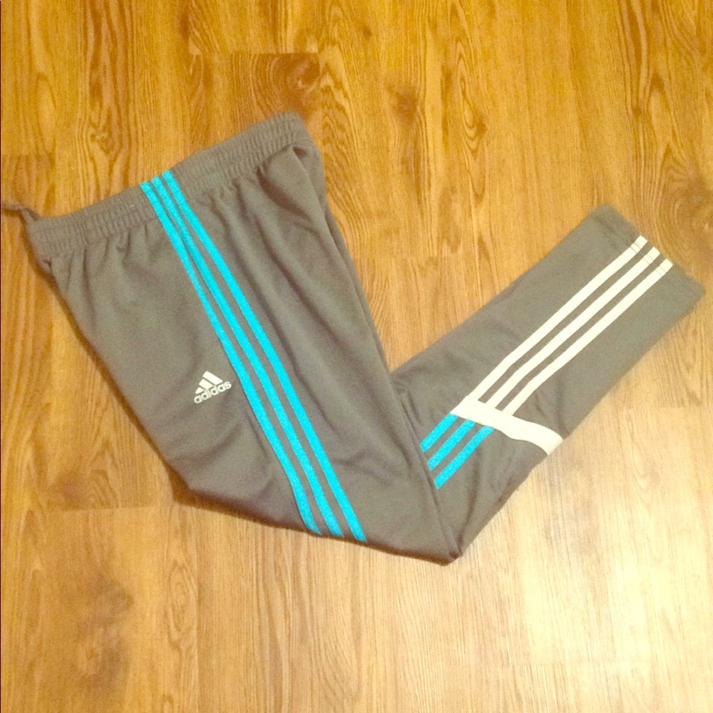 Adidas boys joggers (L)